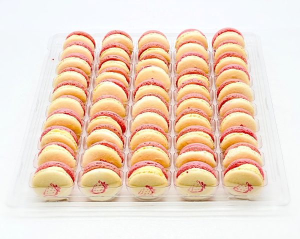 50 Pack Strawberry Sundae French Macaron Value Pack Online