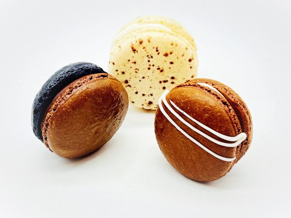 12 Pack Chocolate Gift Box Set Macarons. Online now