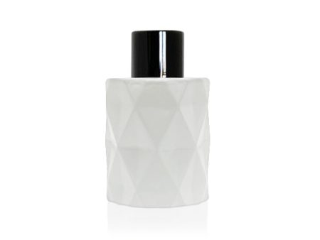 50ml Diamond Cut White Diffuser Bottle - Black Collar Supply