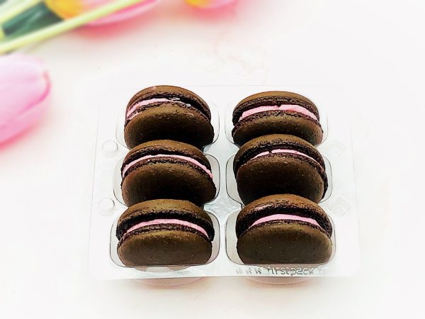 6 Pack Chocolate Raspberry Macarons on Sale