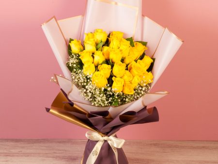 30 Yellow Roses Hand Tied Online Sale