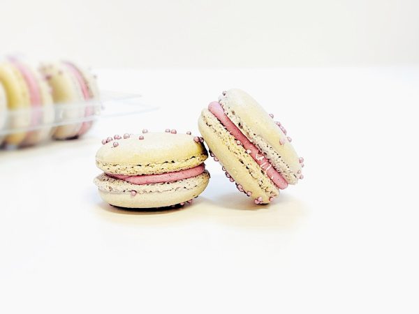 6 Pack Gourmet Taro French Macarons For Sale