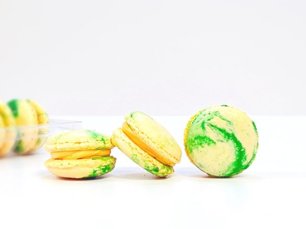 6 Pack Papaya Buttercream French Macarons Hot on Sale