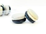 50 Pack White Chocolate and Blackberry French Macaron Value Pack on Sale