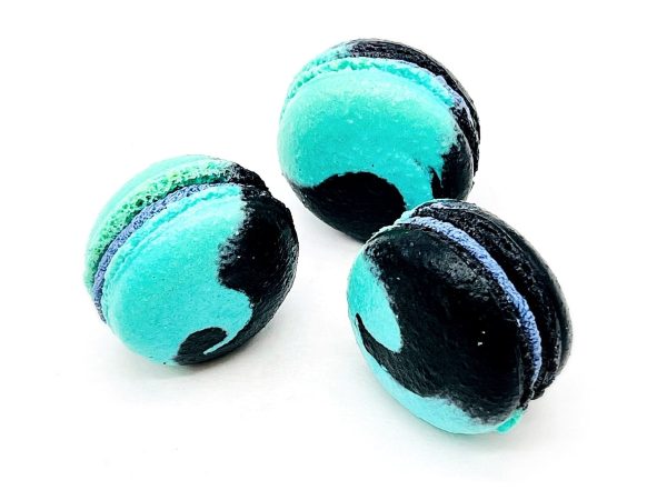 Blueberry Licorice Macarons (6 Pack) | Ideal for celebratory events. For Discount