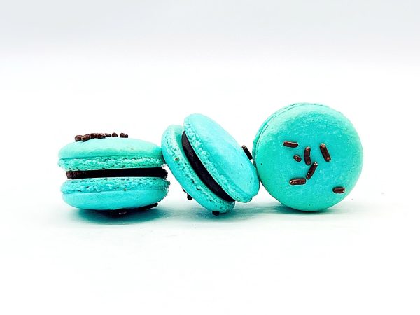 6 Pack Chocolate and Fig Macarons Hot on Sale