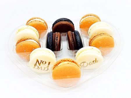 French Macaron Gift Set for Dad | 12 Pack Assortment Vanilla, S More and Chocolate Caramel For Sale