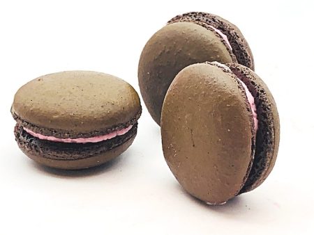 6 Pack Chocolate Raspberry Macarons on Sale