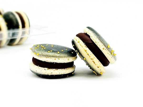 6 Pack Dark Chocolate Milk Jam French Macarons on Sale