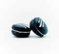 6 Pack Black Velvet French Macarons | Perfect for your next celebratory events. Fashion