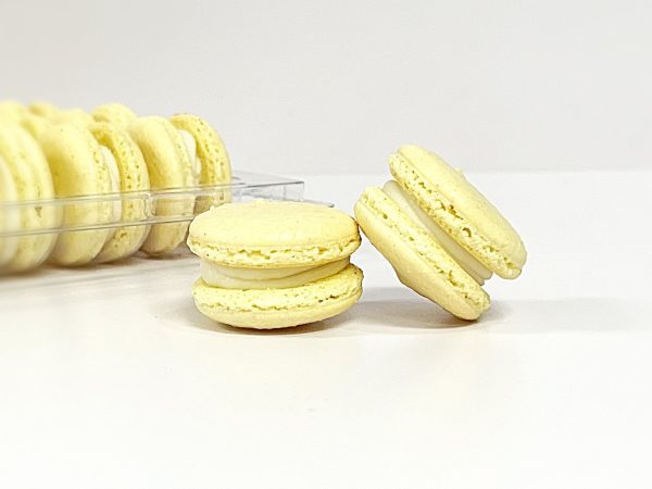 6 Pack Pineapple Caramel French macarons Online