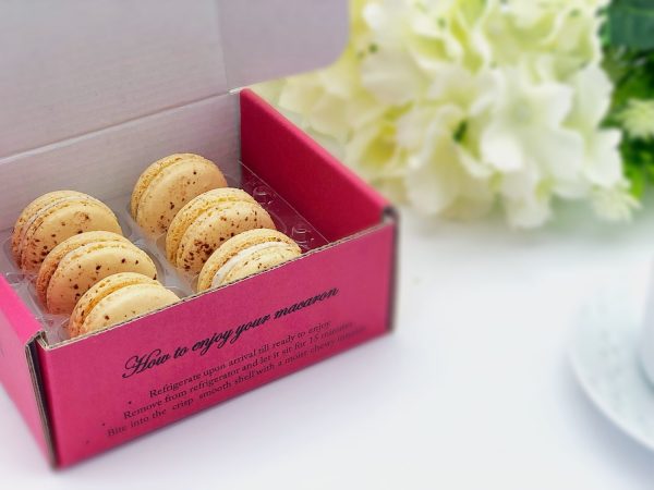 6 Pack  Tiramisu macarons For Discount