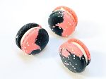 6 Pack Vanilla Raspberry Custard French Macaron Hot on Sale