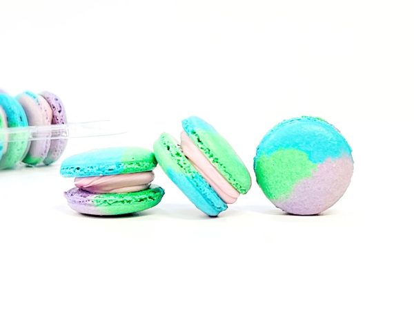 50 Pack Pastel Swirl French Macaron Value Pack | Gourmet Huckleberry Flavor Hot on Sale