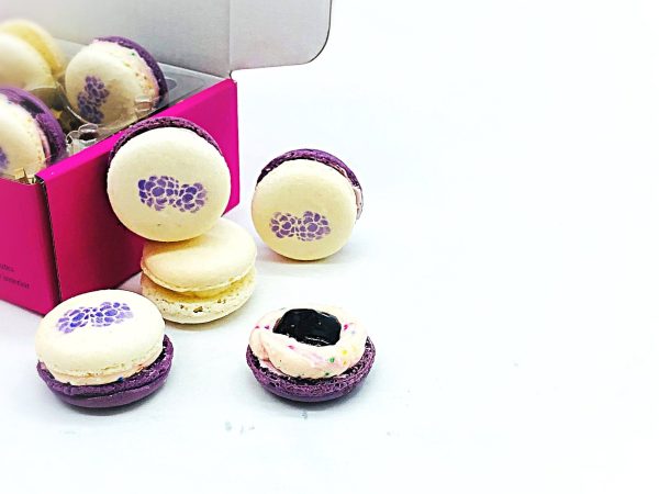 6 Pack Blackberry Sundae French Macarons For Cheap