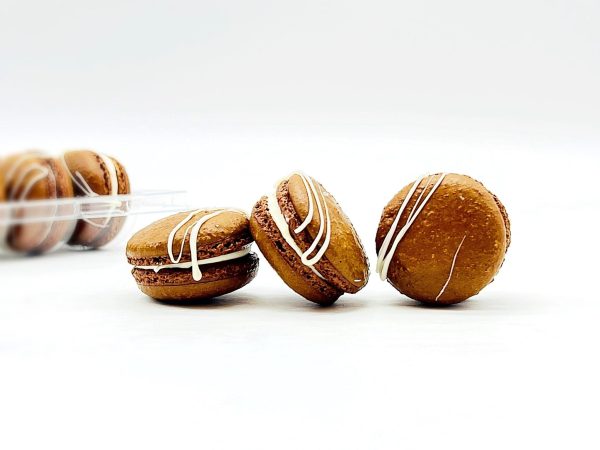 6 Pack Chocolate Overload Macarons Online now